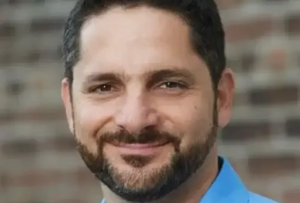 Ari Wallach