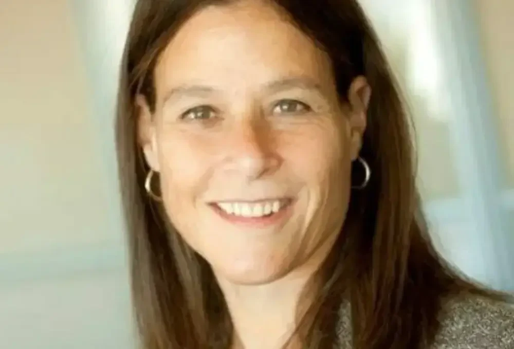Barbara Kahn