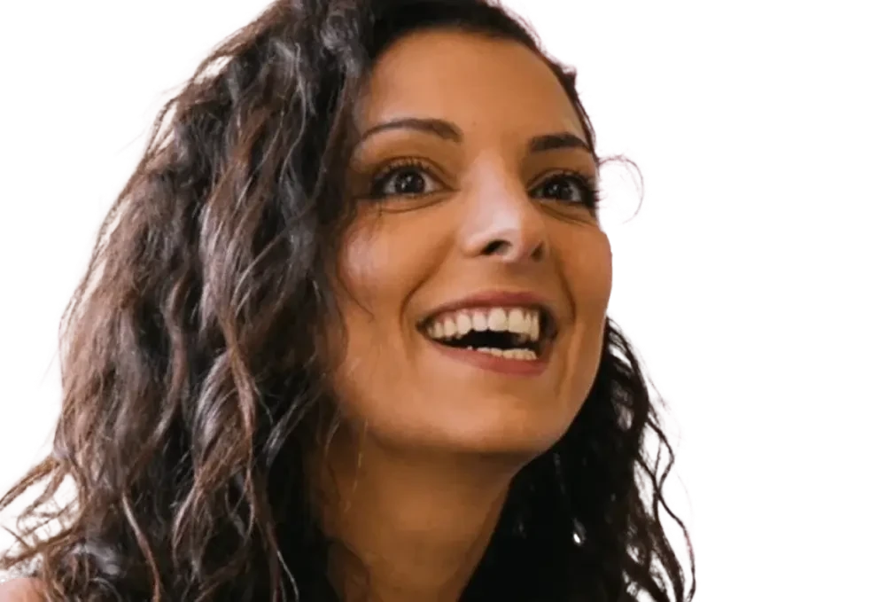 Cassandra Stavrou, Speaker | Founder, PROPER Snacks