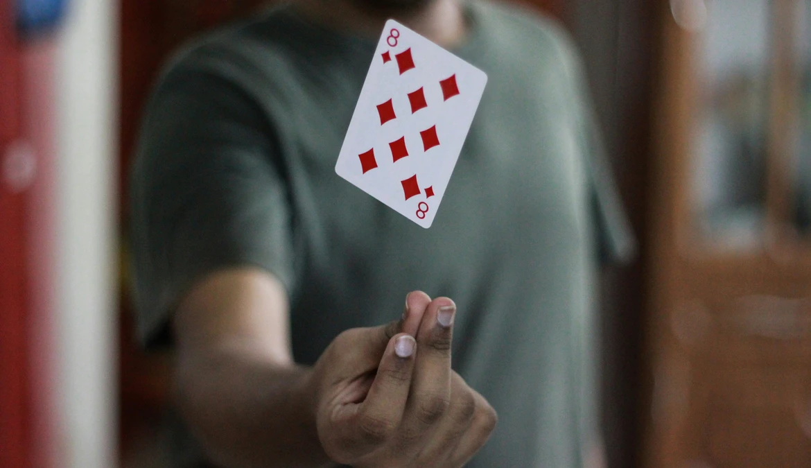 Corporate Magicians And Mentalists: Eight For US Events