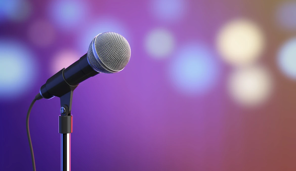 Why Comedian Podcast Hosts Make Strong Event Bookings