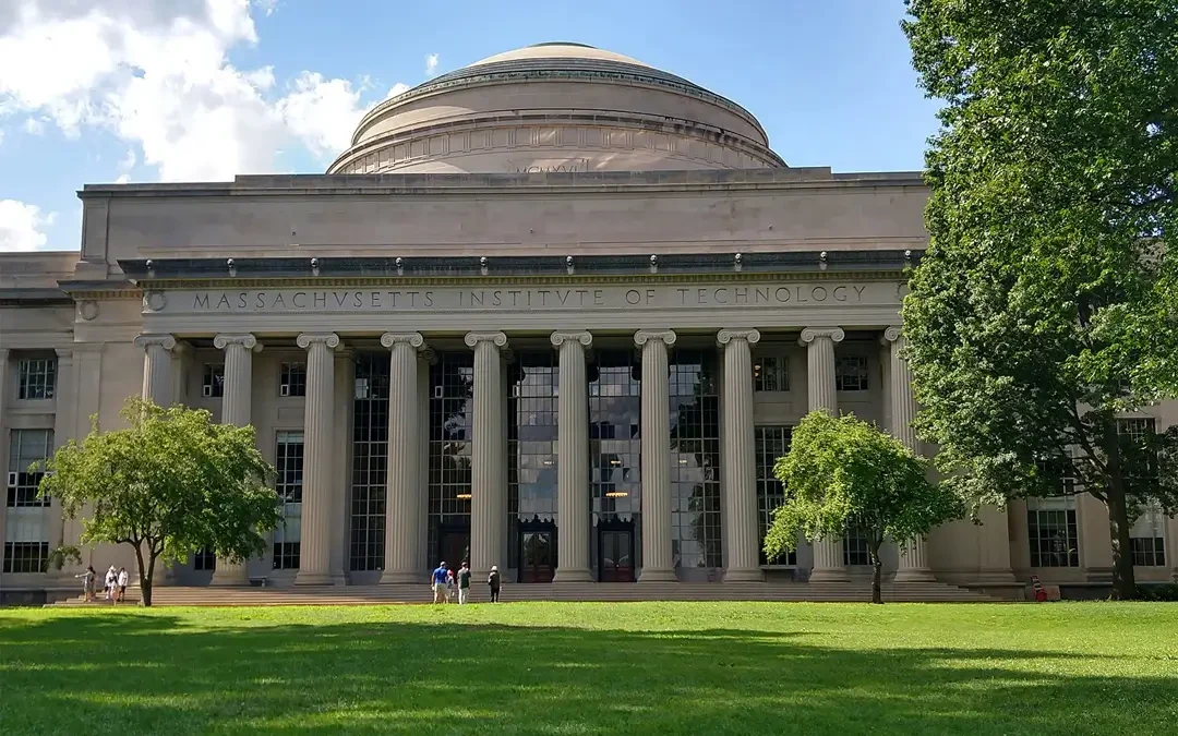 These MIT Speakers Will Make You Feel Like a Genius