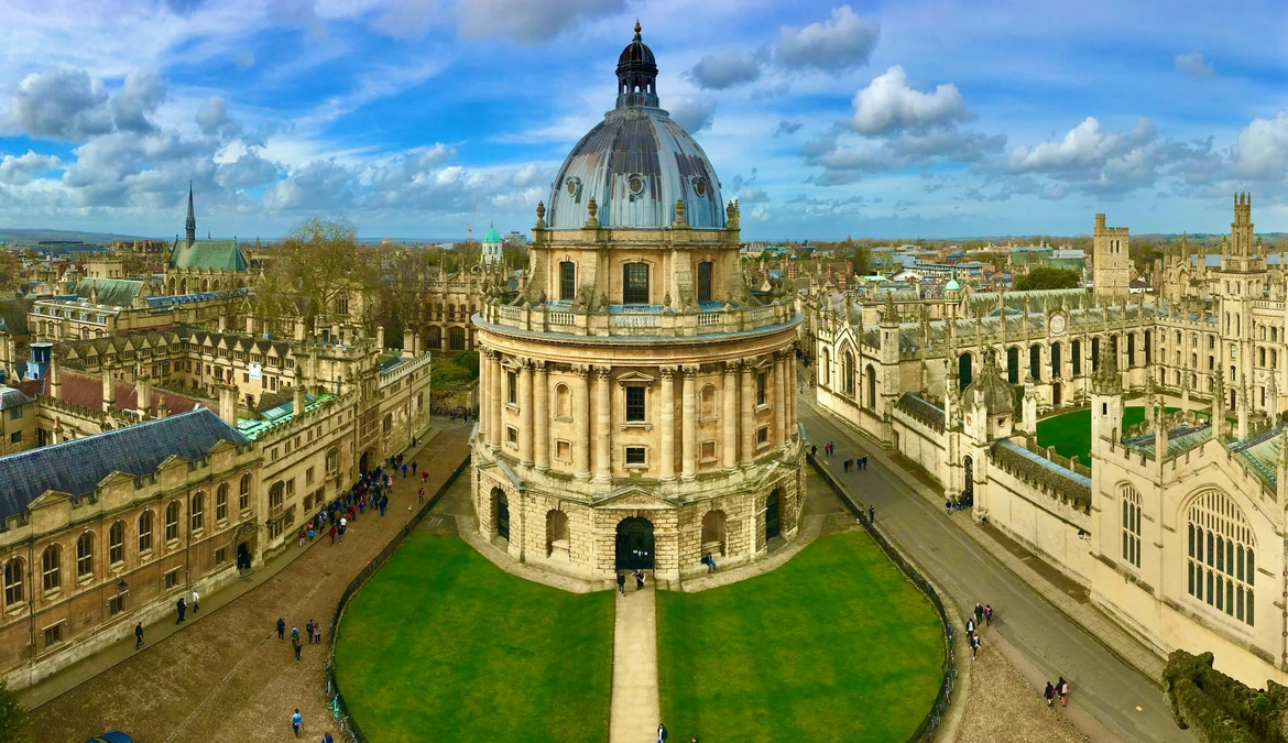 16 UK Business and Economics Academics to Book as Speakers