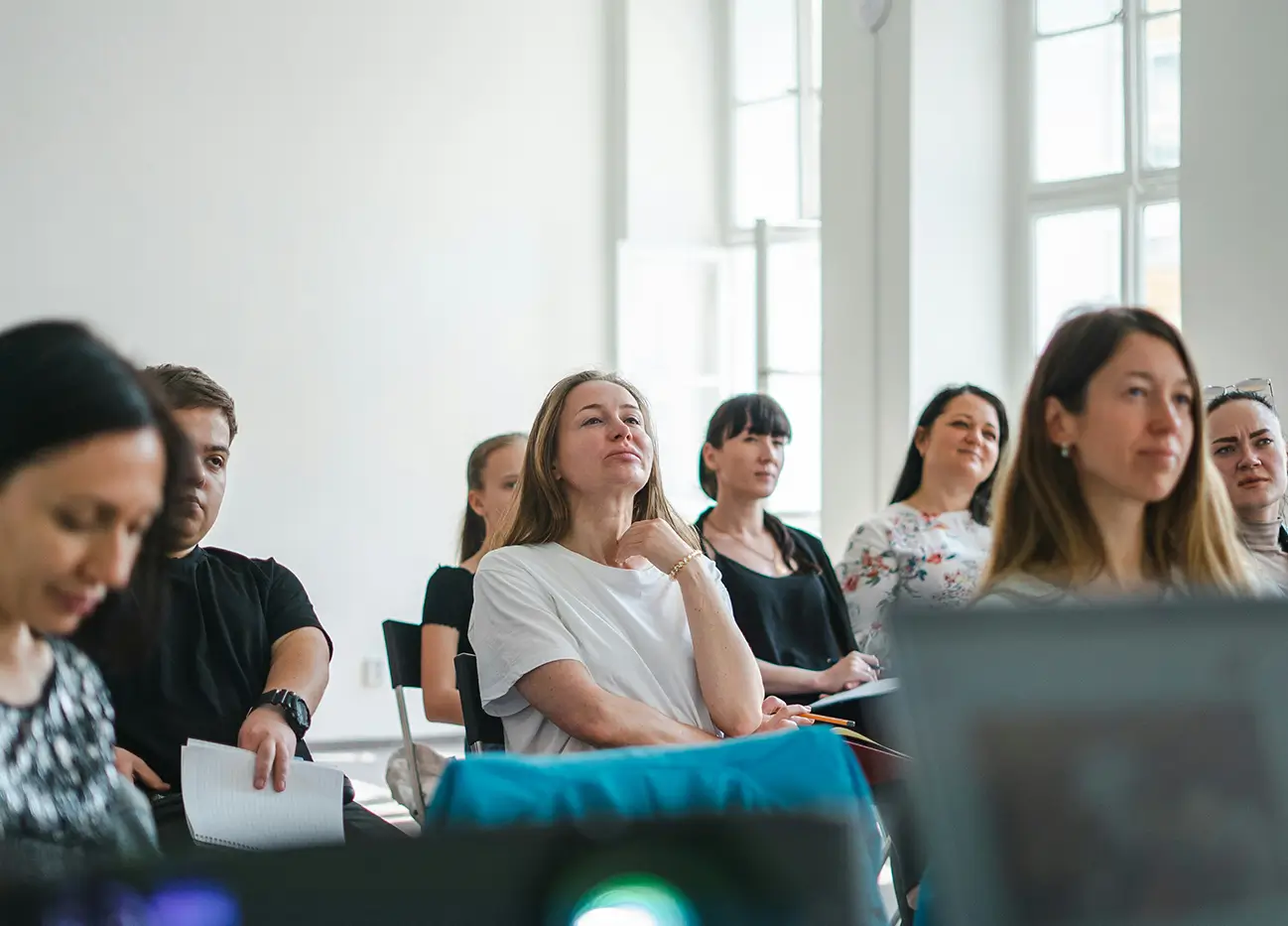 The best business strategy speakers | Book now