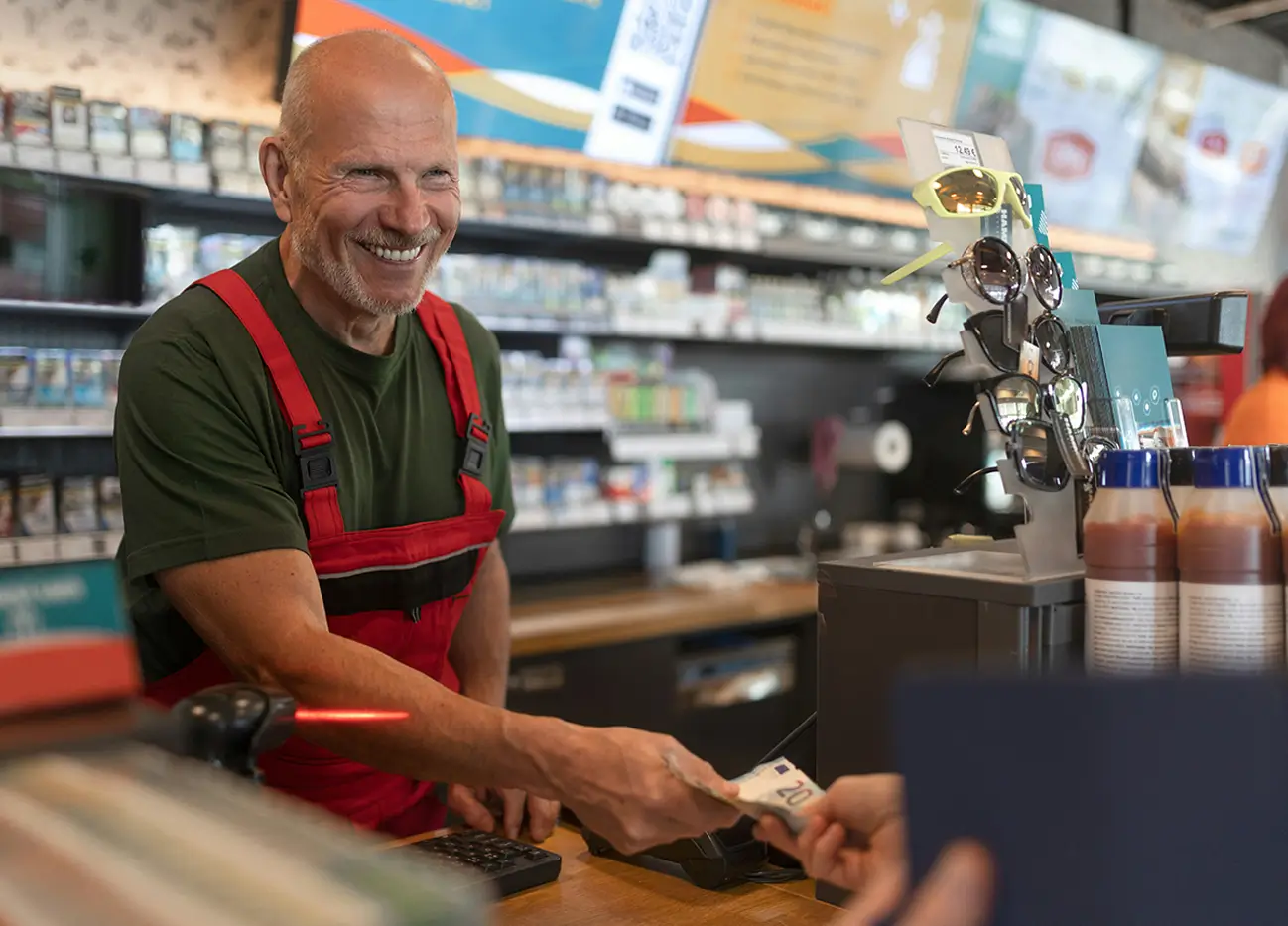 Accelerate learning with customer experience speakers